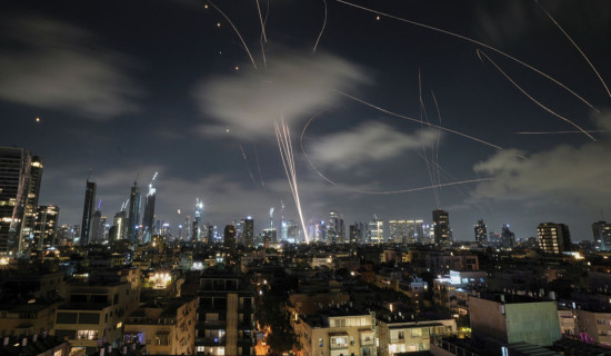 Iran rejects call to surrender